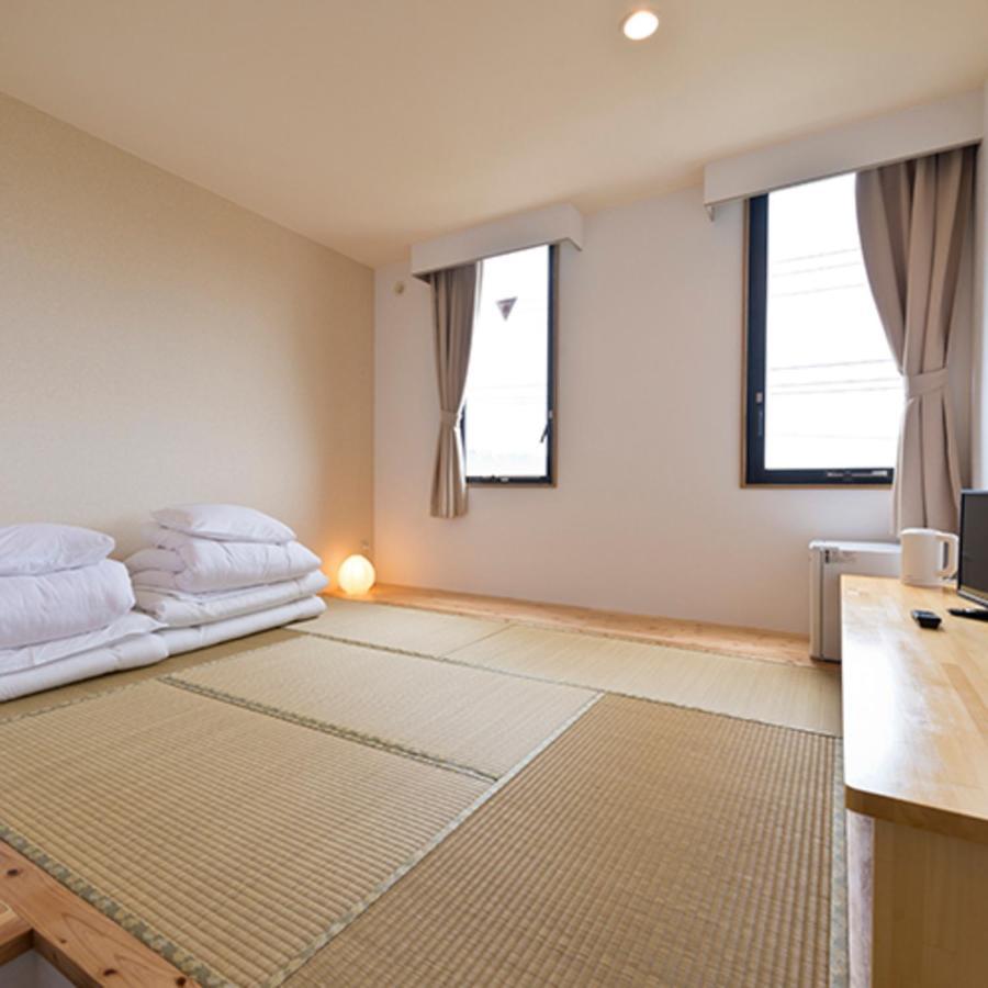 Pangoo Onna Japanese Style Hotel Esterno foto